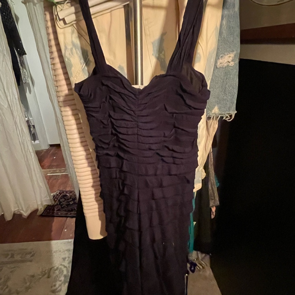 Max Studio Black Bodycon Mini Dress with Sweetheart Neckline and Ruched Details - Picture 1 of 3